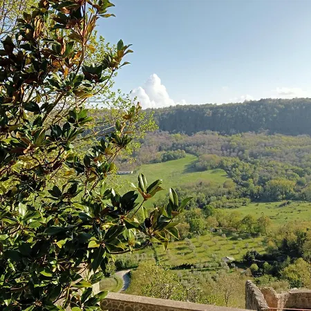 Spot On Civita باغنوريغيو